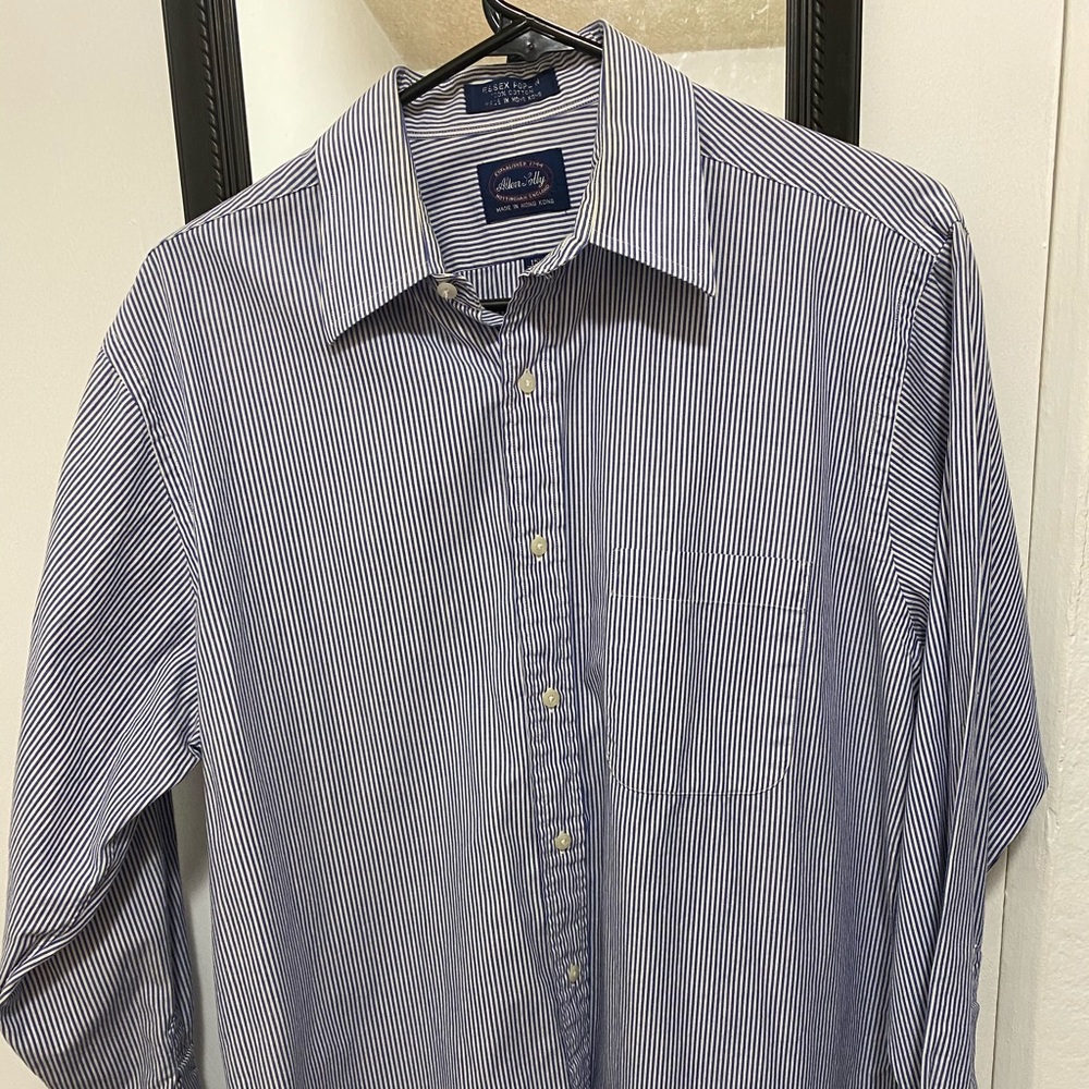 NWOT Allen Solly button down shirt sz: medium